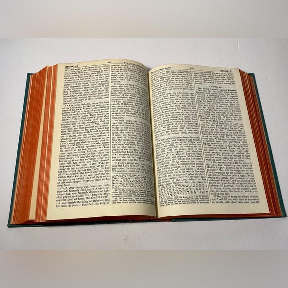 Vintage Holy Bible Saint Joseph Textbook Edition Confraternity Version 1963 VTG - Picture 8 of 13